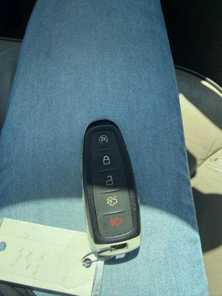 2014 Lincoln MKX Base