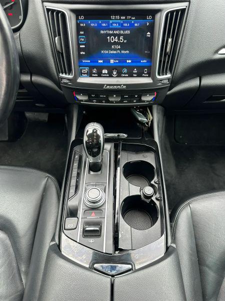2018 Maserati Levante Base