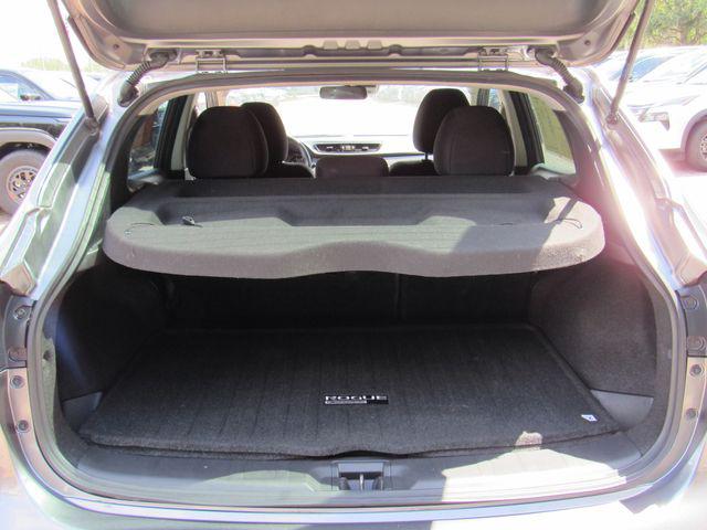 2022 Nissan Rogue Sport S FWD Xtronic CVT