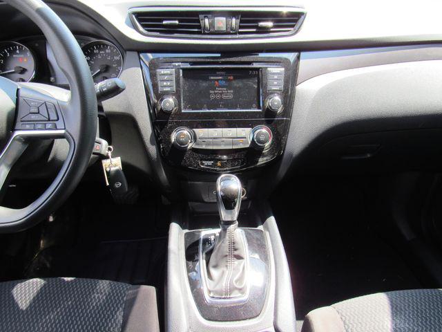 2022 Nissan Rogue Sport S FWD Xtronic CVT