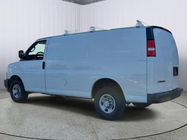 2023 Chevrolet Express Cargo Van RWD 2500 Regular Wheelbase WT