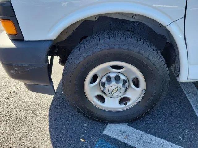 2023 Chevrolet Express Cargo Van RWD 2500 Regular Wheelbase WT