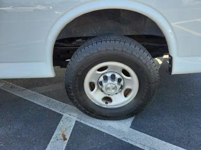 2023 Chevrolet Express Cargo Van RWD 2500 Regular Wheelbase WT