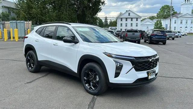 2026 Chevrolet Trax FWD LT
