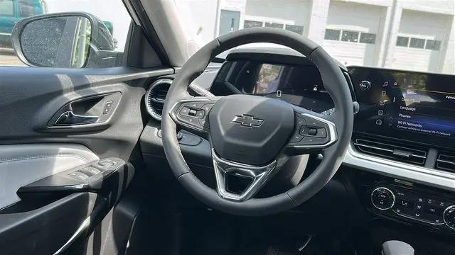 2026 Chevrolet Trax FWD LT