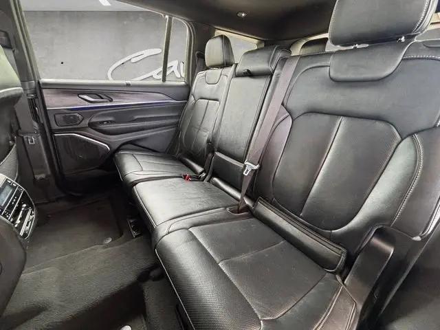 2024 Jeep Grand Cherokee L Overland 4x4