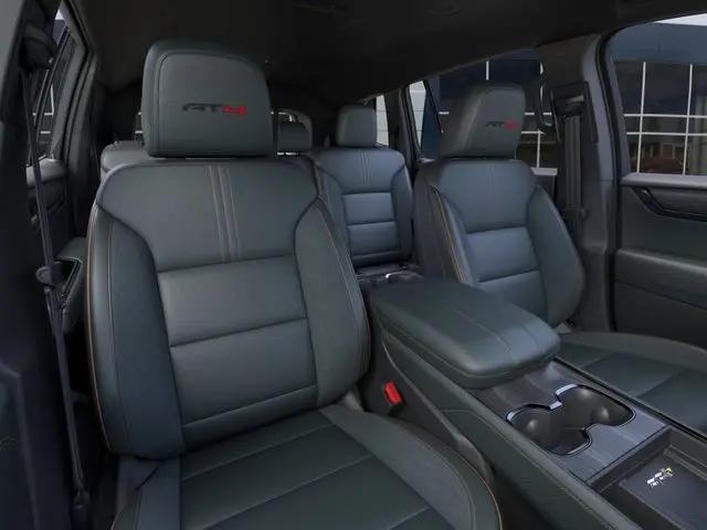 2026 GMC Acadia AT4 AWD