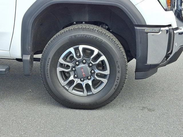 2025 GMC Sierra 2500HD 4WD Crew Cab Long Bed SLE