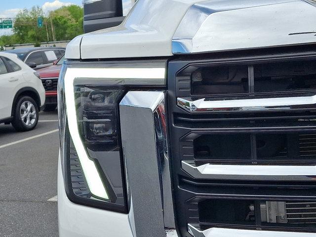 2025 GMC Sierra 2500HD 4WD Crew Cab Long Bed SLE