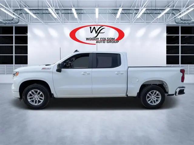 2022 Chevrolet Silverado 1500 4WD Crew Cab Short Bed RST