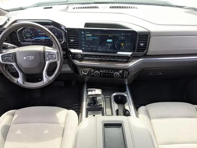 2022 Chevrolet Silverado 1500 4WD Crew Cab Short Bed RST