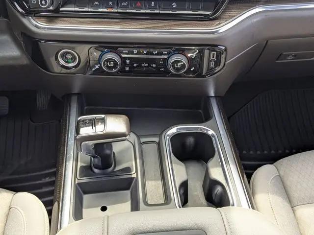 2022 Chevrolet Silverado 1500 4WD Crew Cab Short Bed RST