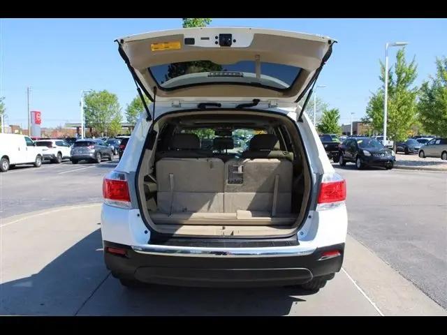 2013 Toyota Highlander SE V6