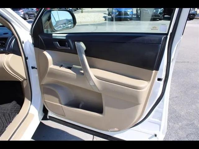2013 Toyota Highlander SE V6