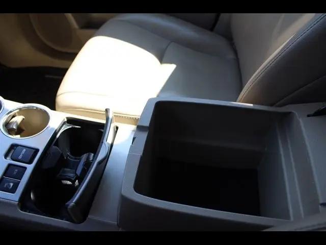 2013 Toyota Highlander SE V6