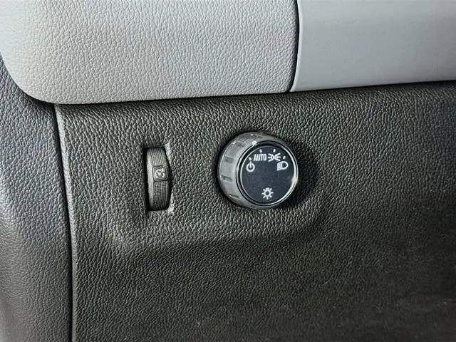 2022 Chevrolet Colorado 2WD Crew Cab Short Box WT