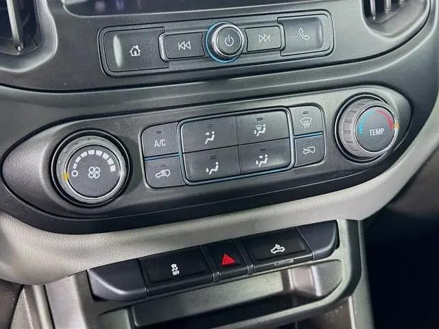 2022 Chevrolet Colorado 2WD Crew Cab Short Box WT