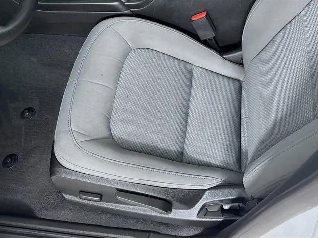 2022 Chevrolet Colorado 2WD Crew Cab Short Box WT