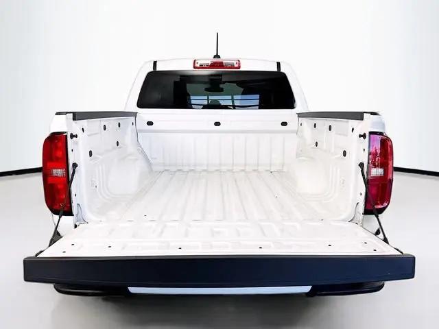 2022 Chevrolet Colorado 2WD Crew Cab Short Box WT