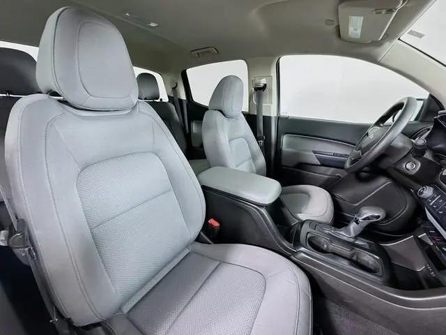2022 Chevrolet Colorado 2WD Crew Cab Short Box WT