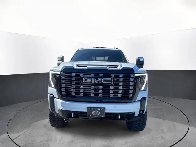 2026 GMC Sierra 2500HD Crew Cab, Standard Bed, Denali Ultimate, 4WD