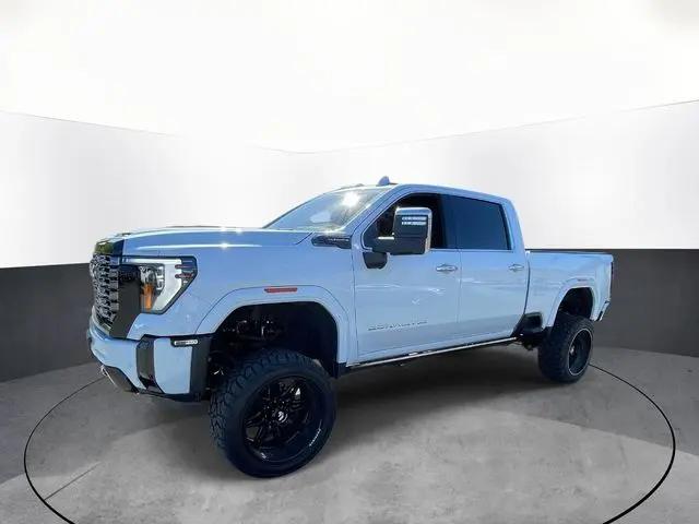 2026 GMC Sierra 2500HD Crew Cab, Standard Bed, Denali Ultimate, 4WD
