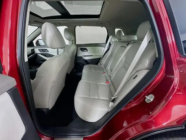 2025 Nissan Rogue SL Intelligent AWD