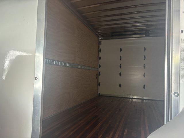 2027 Ford E-Series Cutaway Box Dry Freight