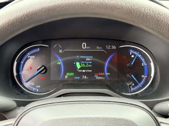 2025 Toyota RAV4 Hybrid XLE
