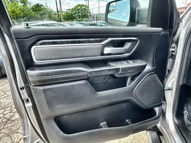2022 Ram 1500 Big Horn Quad Cab 4x4 6'4" Box