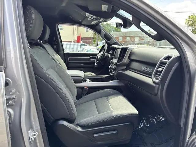 2022 Ram 1500 Big Horn Quad Cab 4x4 6'4" Box