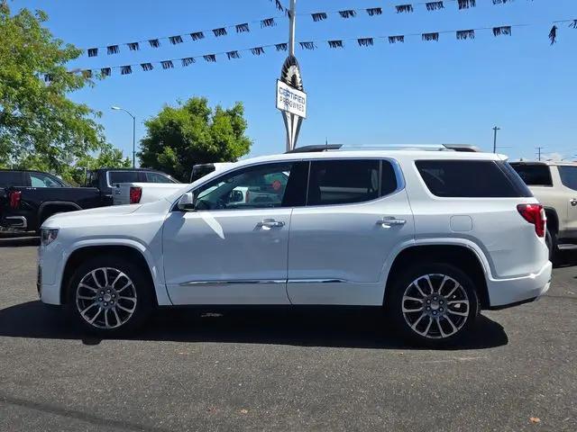 2023 GMC Acadia AWD Denali