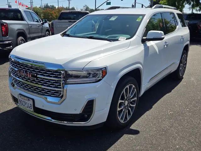 2023 GMC Acadia AWD Denali