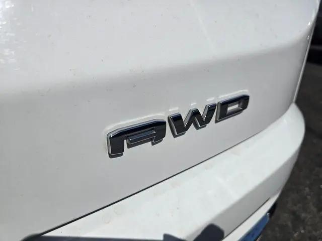 2023 GMC Acadia AWD Denali