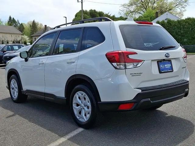 2023 Subaru Forester Base