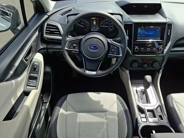 2023 Subaru Forester Base
