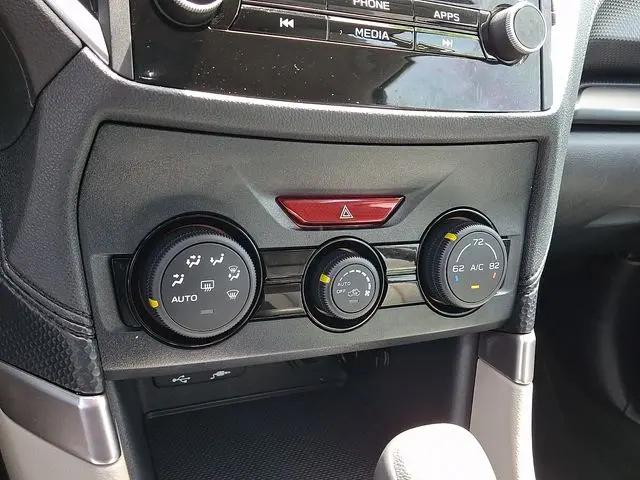 2023 Subaru Forester Base