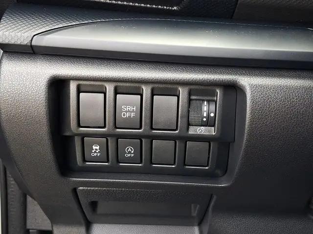 2023 Subaru Forester Base