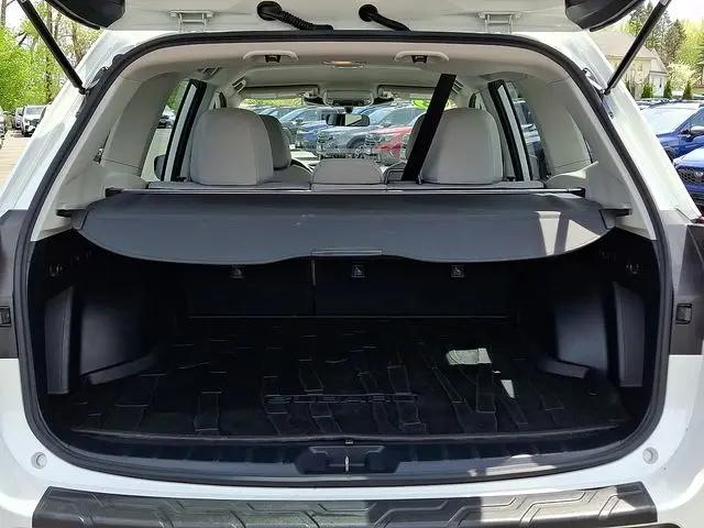 2023 Subaru Forester Base