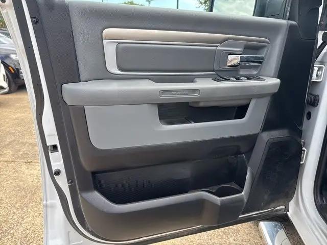 2018 Ram 1500 Big Horn Crew Cab 4x4 5'7" Box