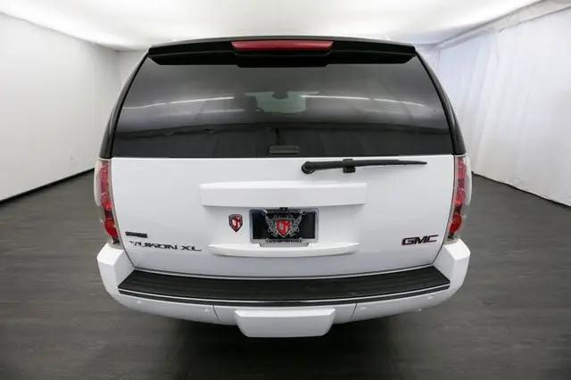 2011 GMC Yukon XL Denali