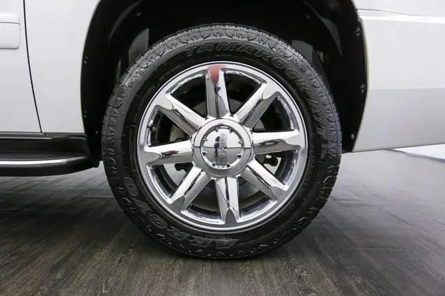 2011 GMC Yukon XL Denali