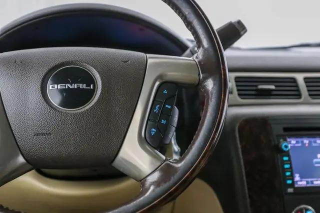 2011 GMC Yukon XL Denali