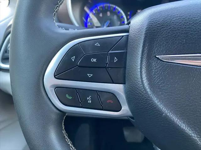 2024 Chrysler Voyager LX