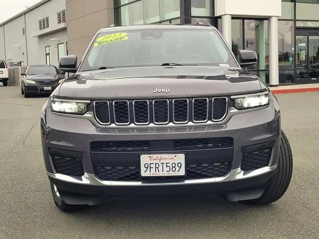 2023 Jeep Grand Cherokee L Laredo 4x4