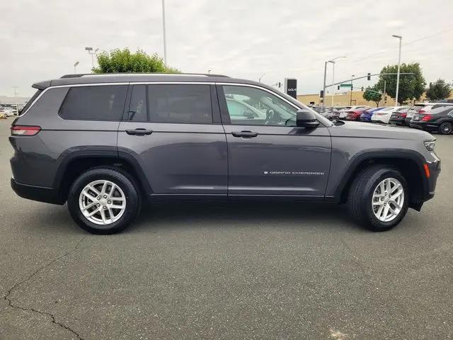2023 Jeep Grand Cherokee L Laredo 4x4