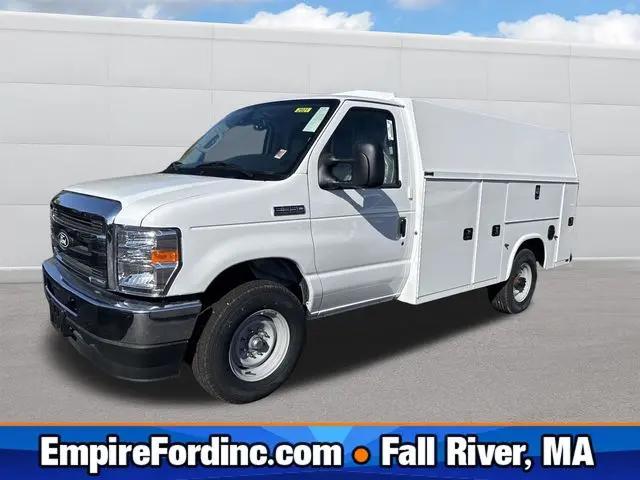 2026 Ford E-350 Cutaway E-Series Cutaway for sale in Fall River, MA