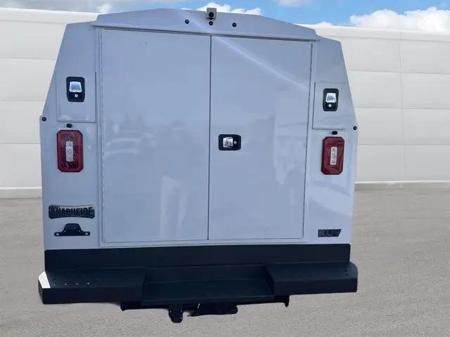 2026 Ford E-350 Cutaway E-Series Cutaway