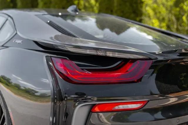 2020 BMW i8 Coupe