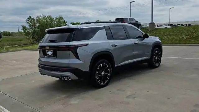 2026 Chevrolet Traverse FWD LT